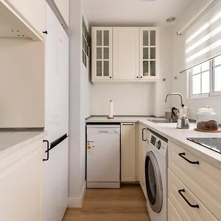 Apartment Vibe ,wifi ,espacio Trabajo,playa ,ocio Las Palmas de Gran Canaria